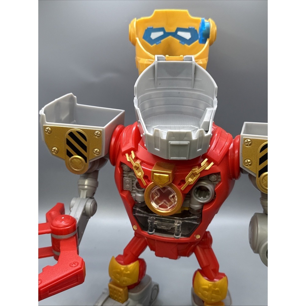 Treasure X Robots Gold Mega Treasure Bot Incomplete - Picture 6 of 7
